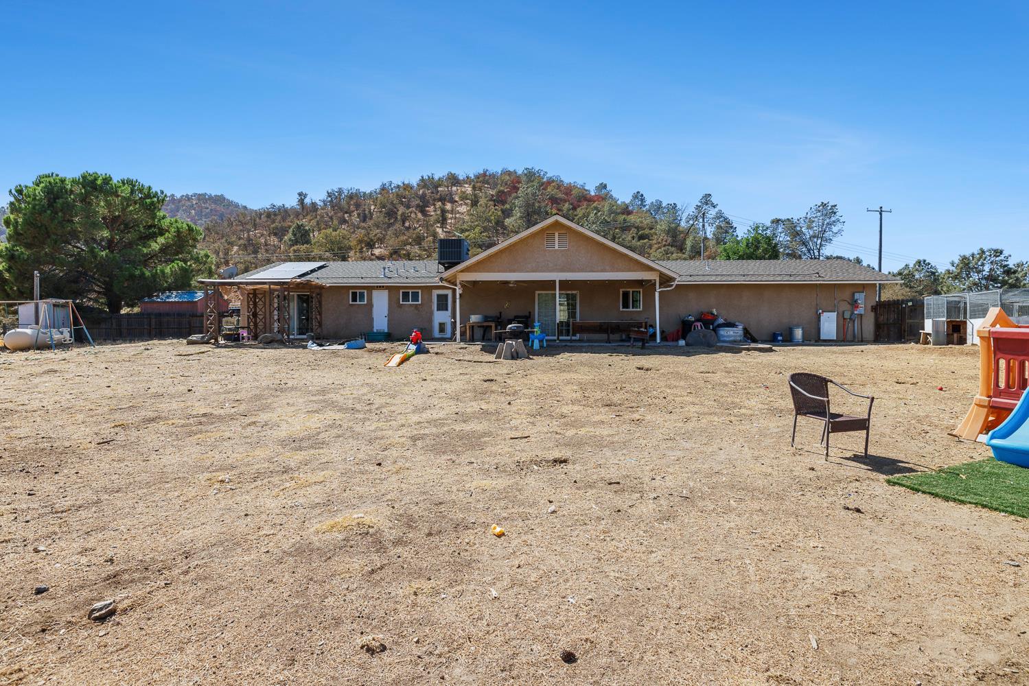 28354 Burrough Valley Rd, Tollhouse, CA 93667