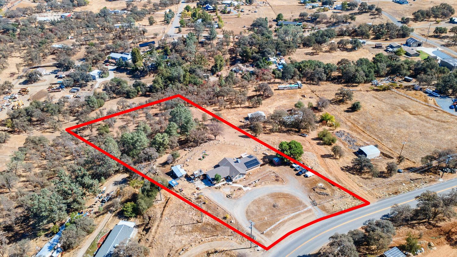 28354 Burrough Valley Rd, Tollhouse, CA 93667