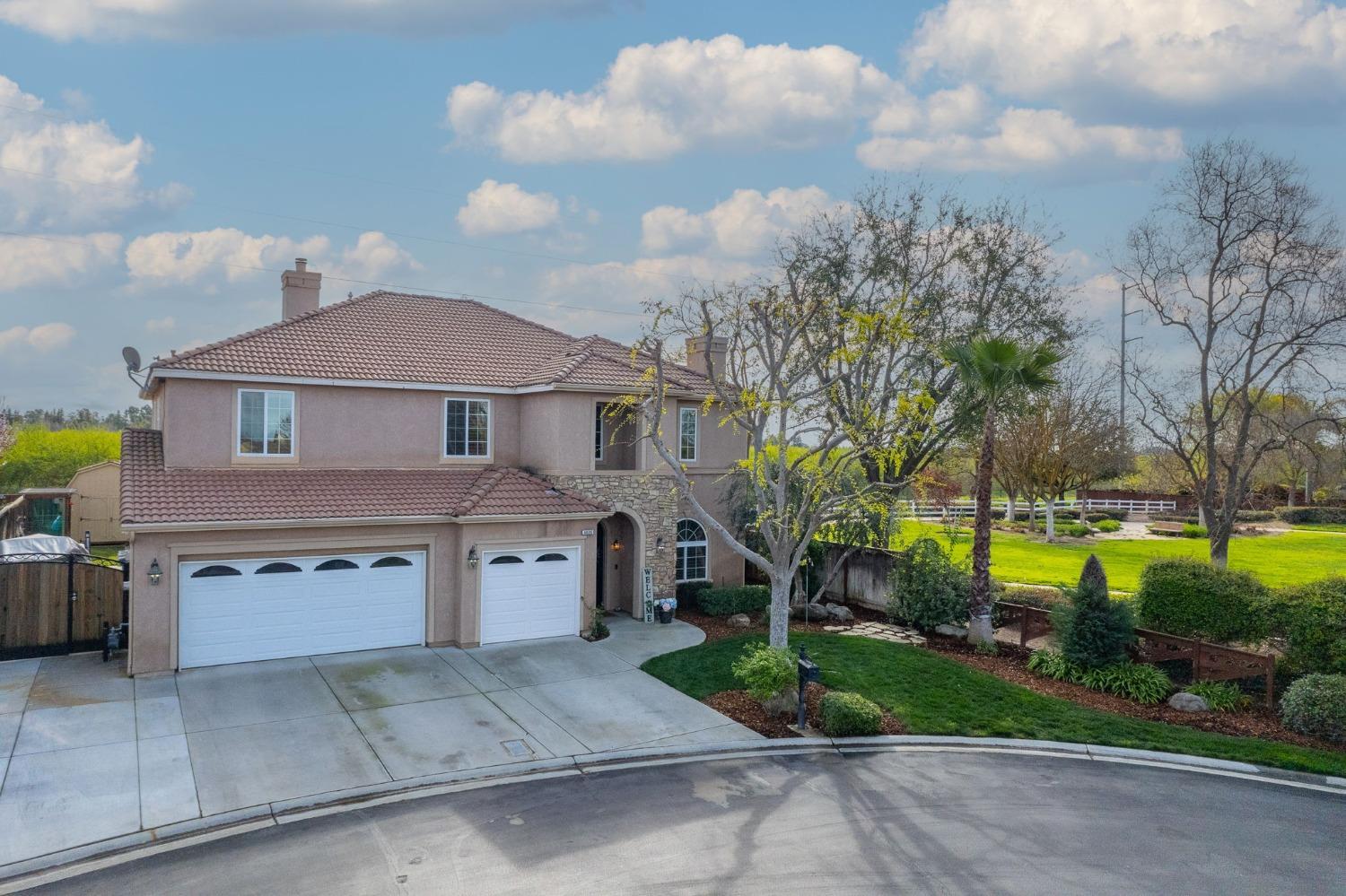 4626 Arrow Ridge Way, Clovis, CA 93619