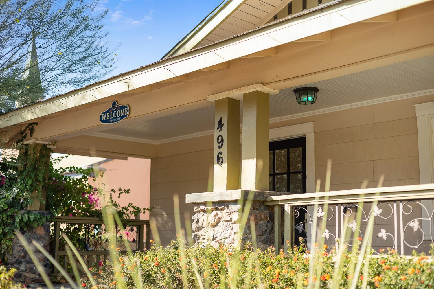 496 E Putnam, Porterville, CA 93257