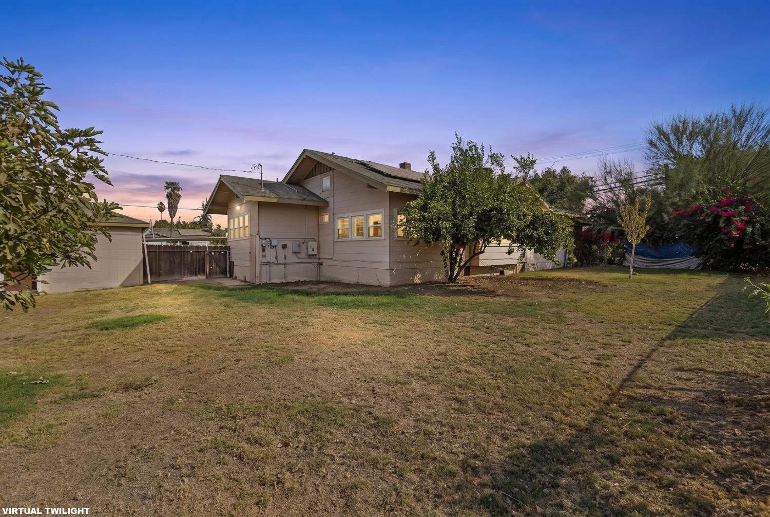 496 E Putnam, Porterville, CA 93257