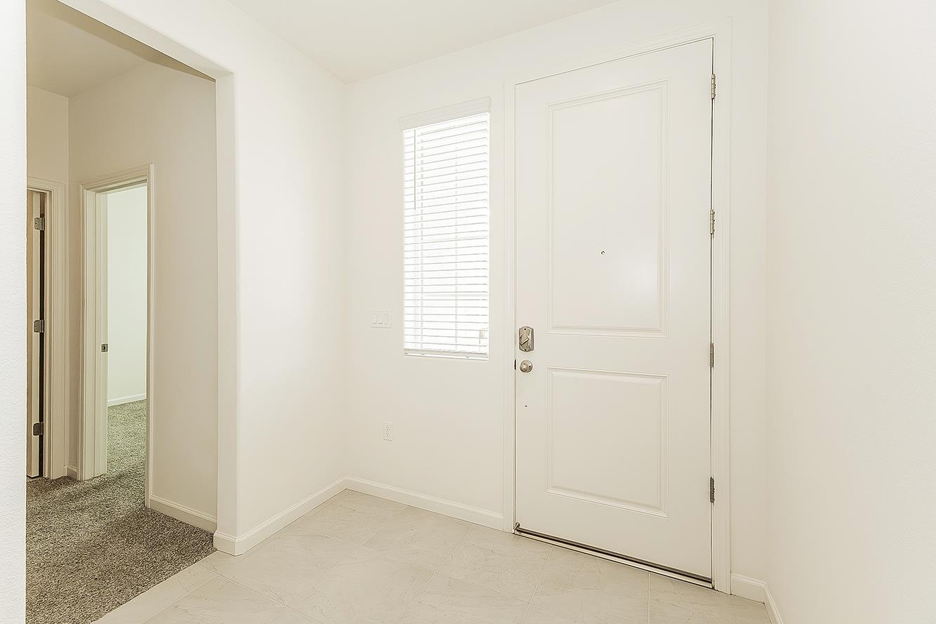 4161 Mitchell Ave, Clovis, CA 93619