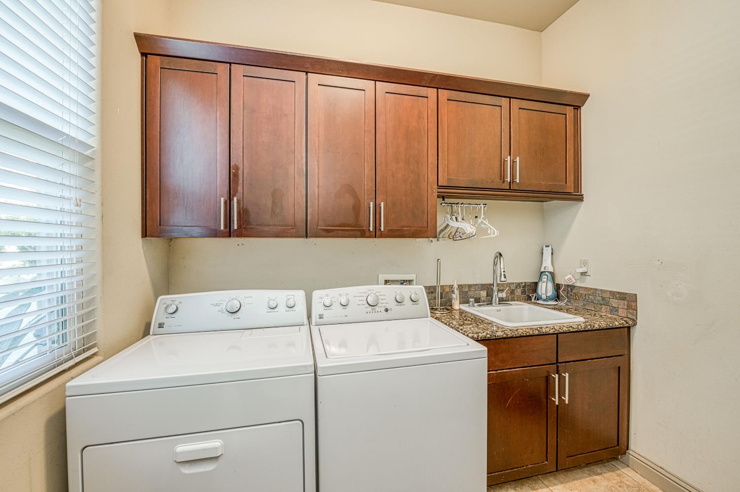 11003 E Egret, Clovis, CA 93619