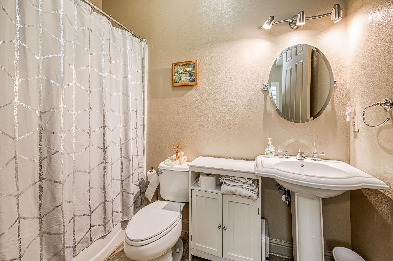11003 E Egret, Clovis, CA 93619