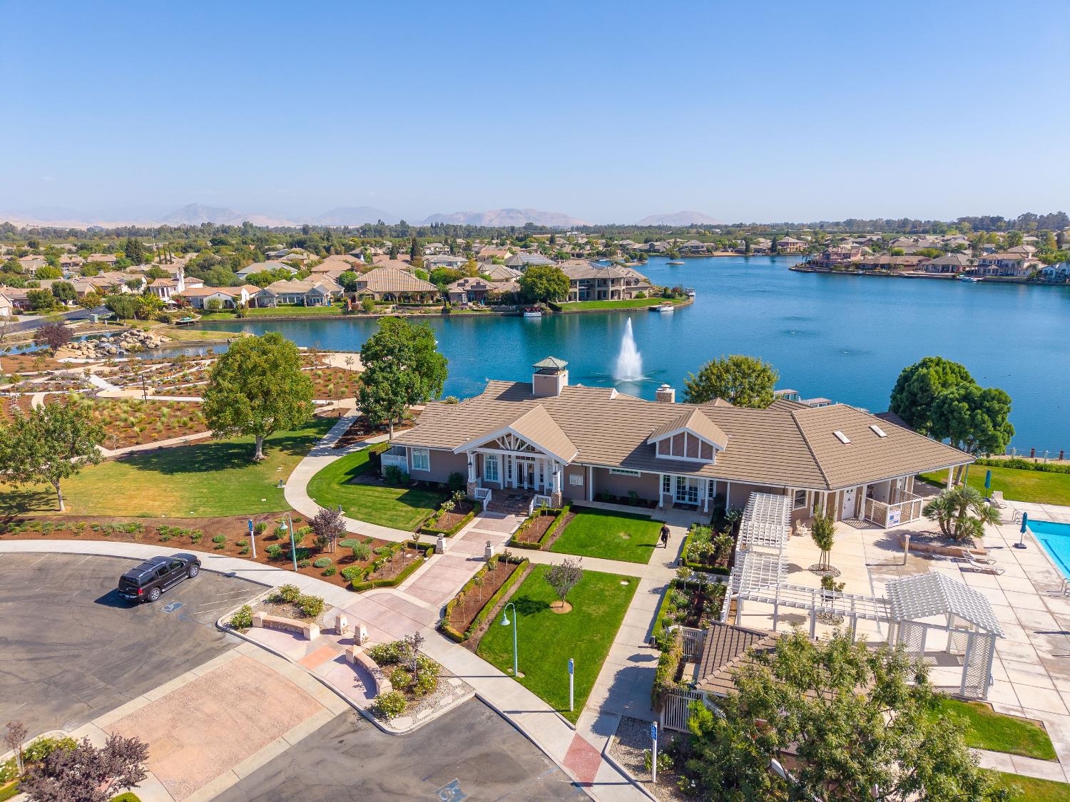 11003 E Egret, Clovis, CA 93619