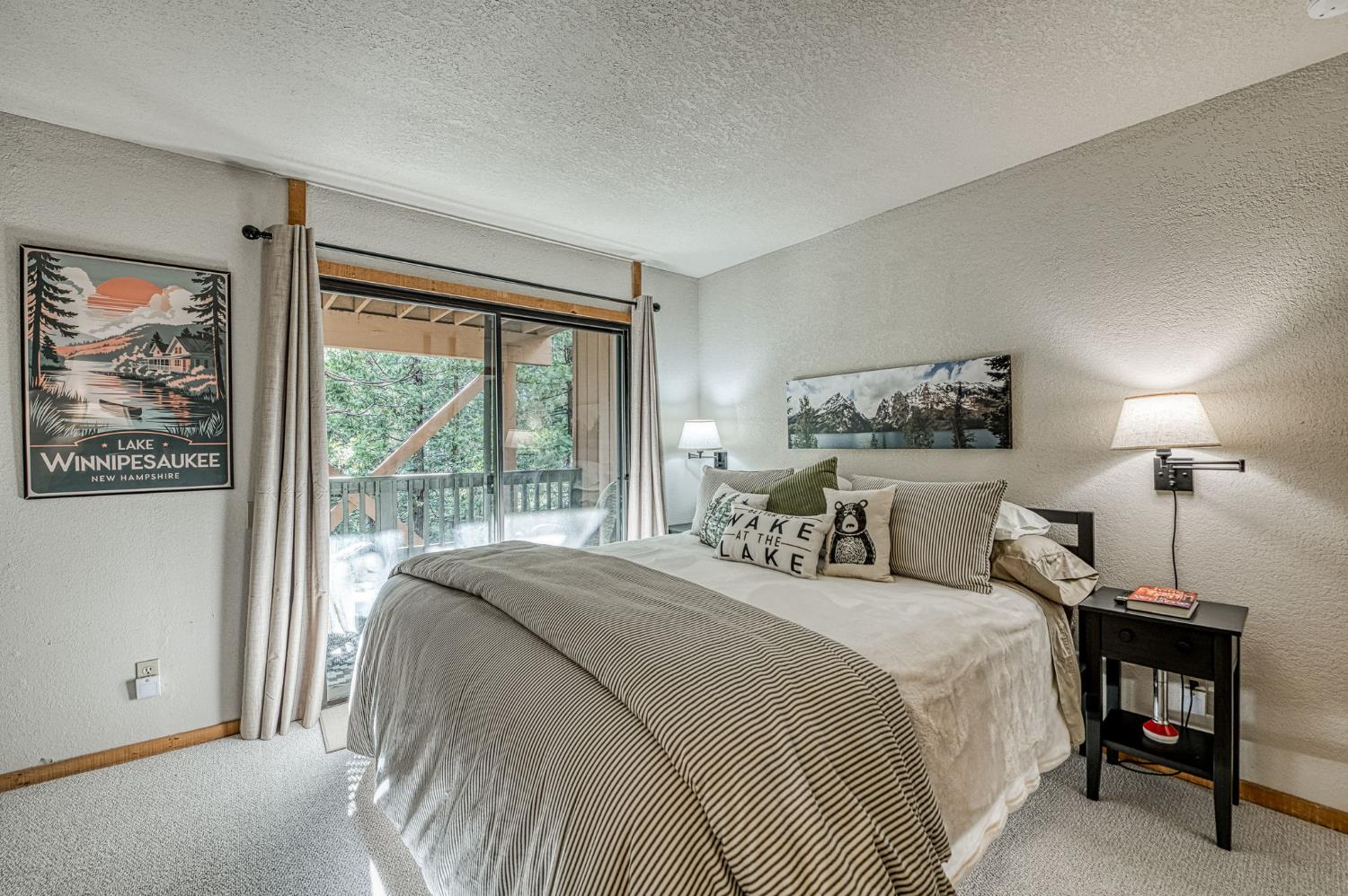 40744 Oakwoods Ln, Shaver Lake, CA 93664