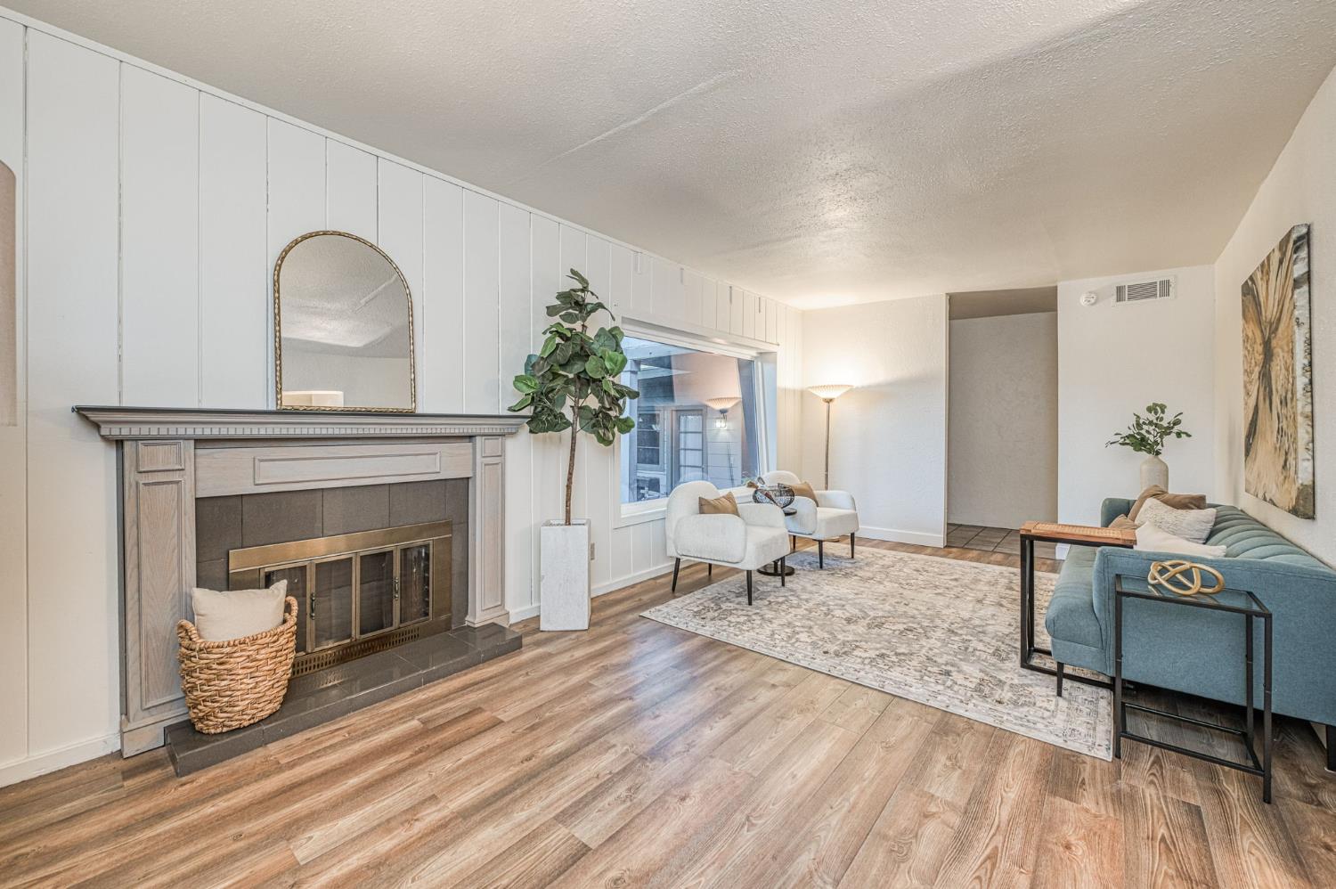 4340 W Judy Ave, Visalia, CA 93277