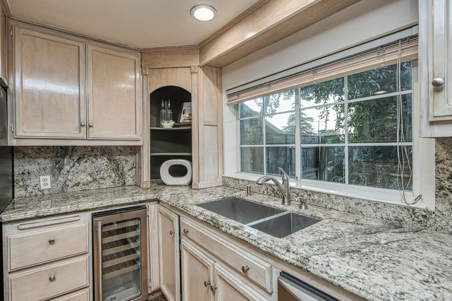 4340 W Judy Ave, Visalia, CA 93277