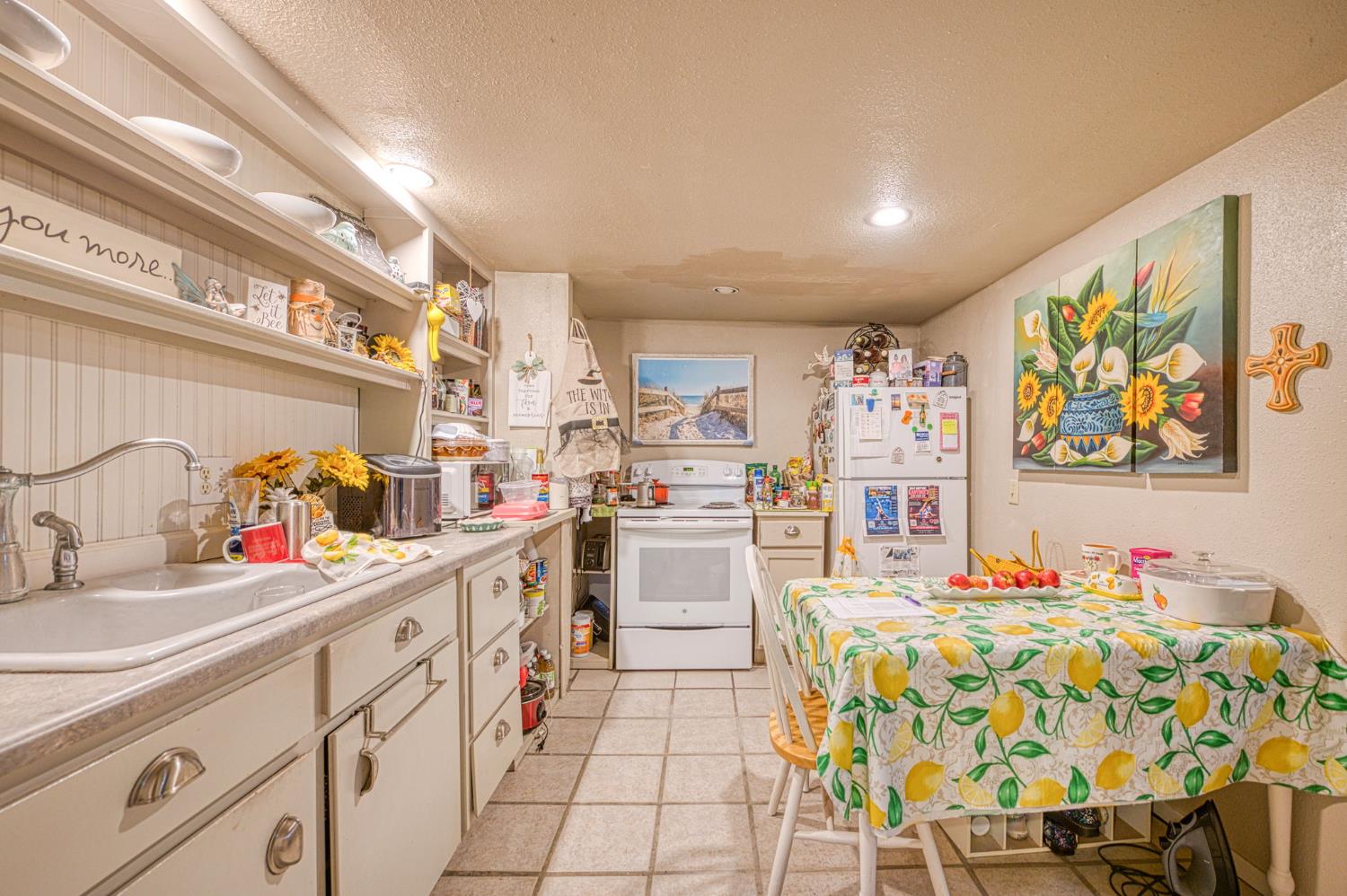 4340 W Judy Ave, Visalia, CA 93277