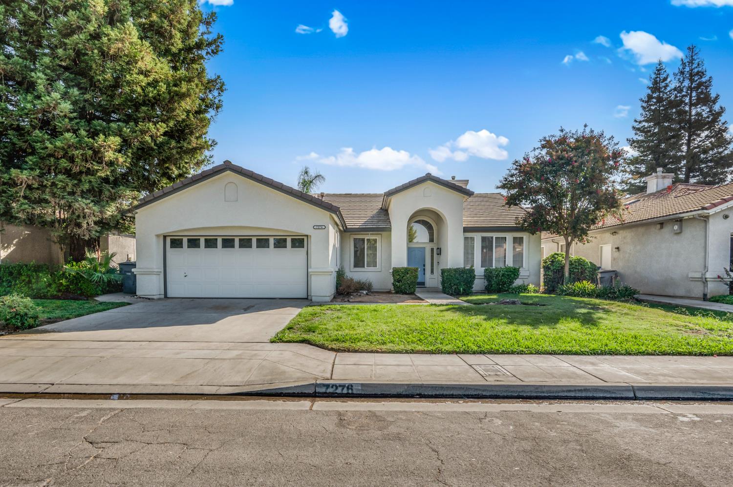 7276 N Gregory Ave, Fresno, CA 93722