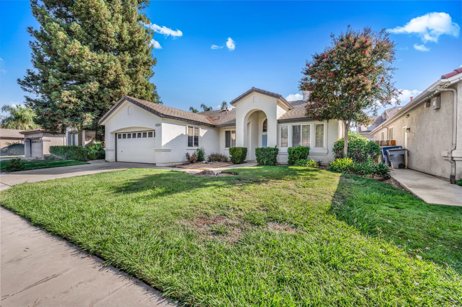 7276 N Gregory Ave, Fresno, CA 93722