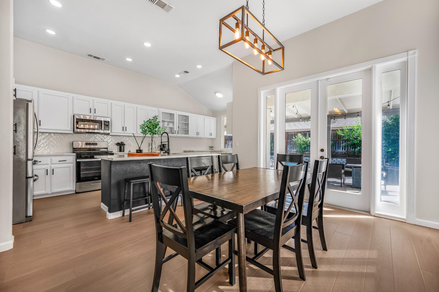 7276 N Gregory Ave, Fresno, CA 93722