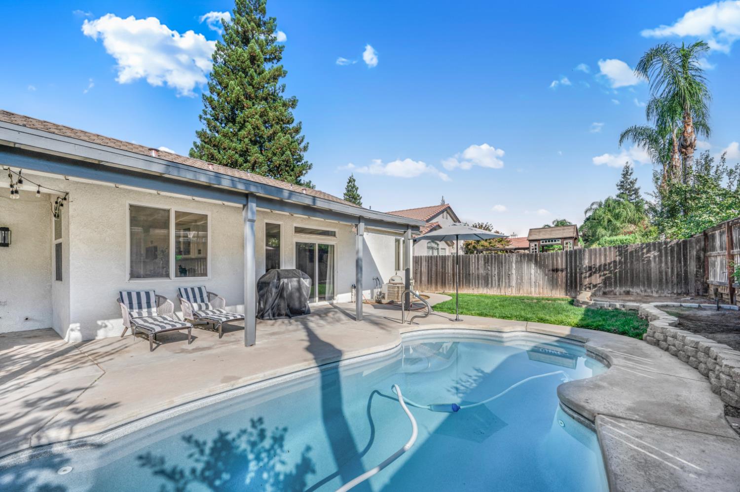 7276 N Gregory Ave, Fresno, CA 93722