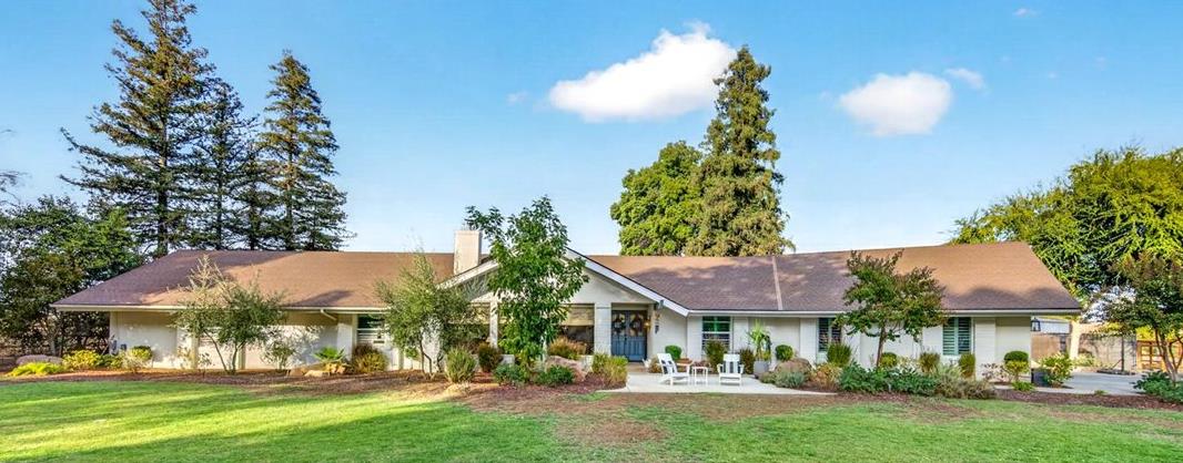 6668 Forrestal Ave, Clovis, CA 93619