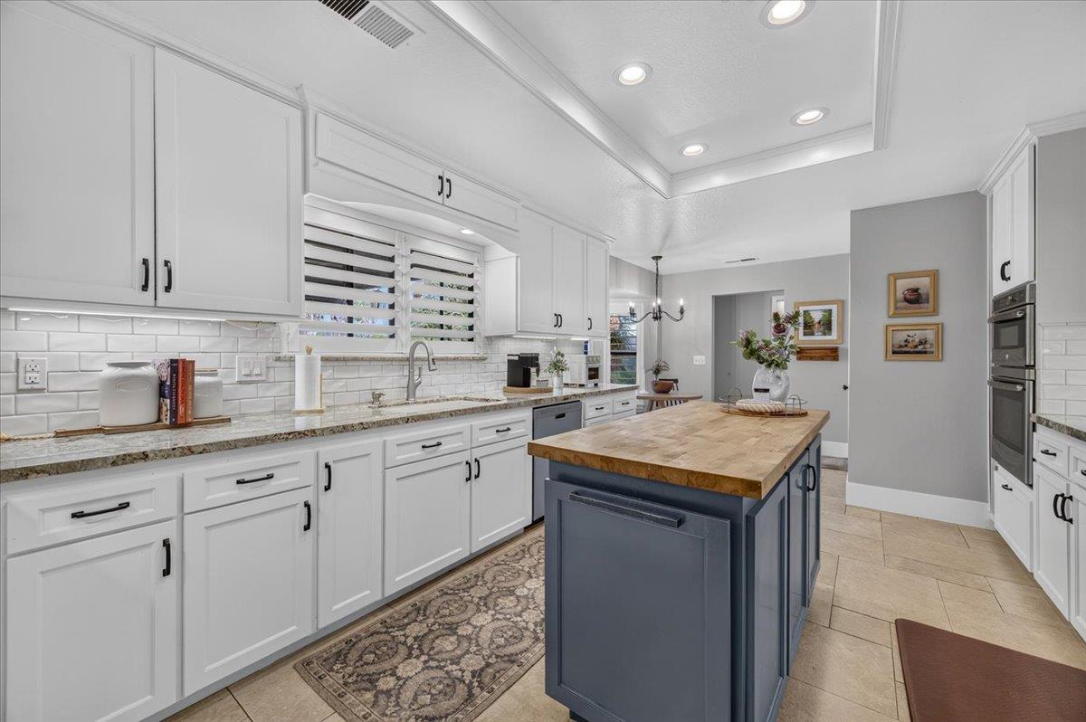 6668 Forrestal Ave, Clovis, CA 93619