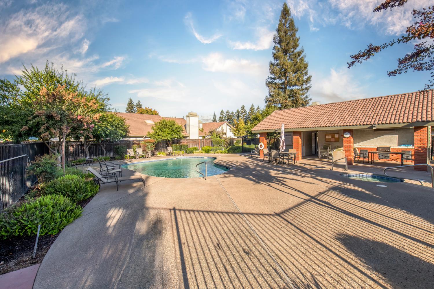 1229 W Bullard Ave #104, Fresno, CA 93711