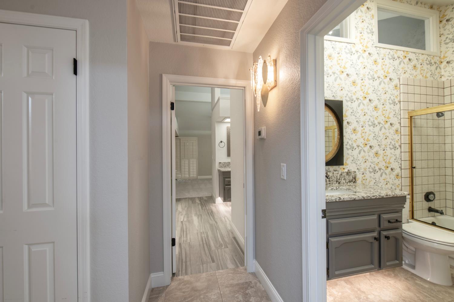 1229 W Bullard Ave #104, Fresno, CA 93711