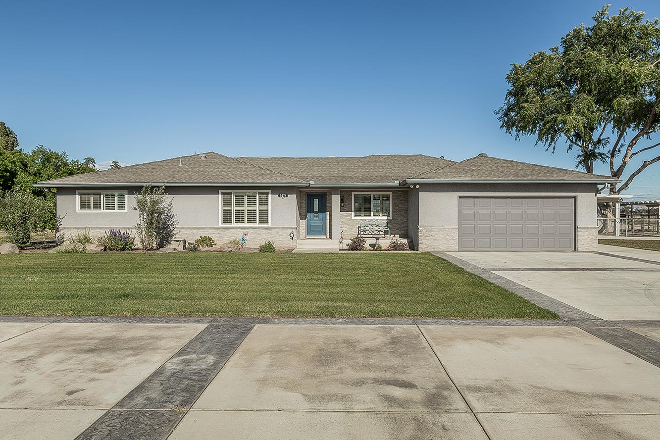 5478 Poinsetta Ave, Clovis, CA 93619