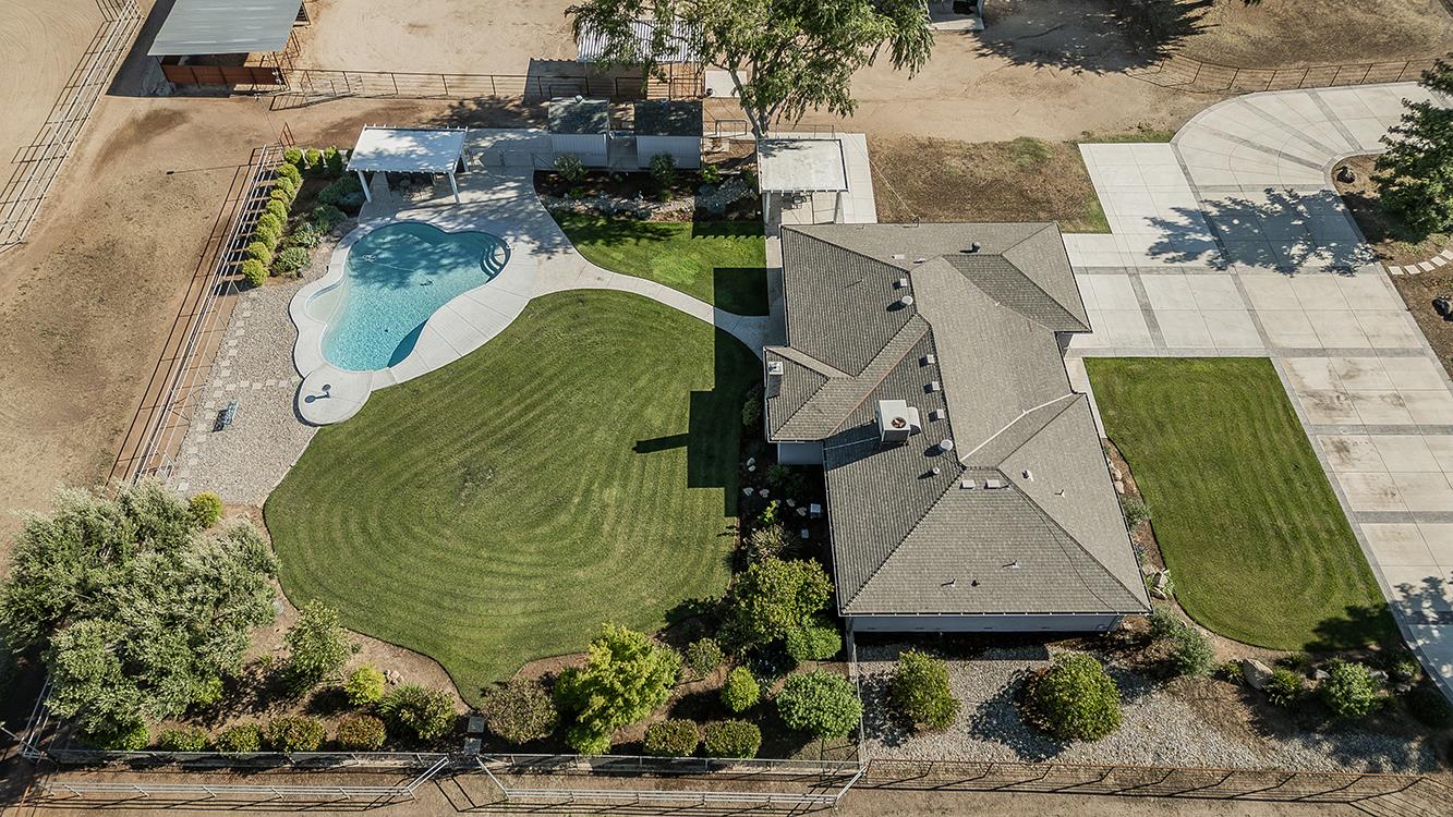 5478 Poinsetta Ave, Clovis, CA 93619