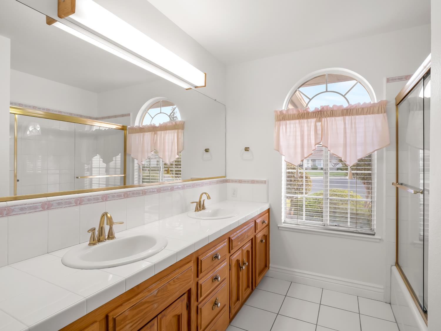 2455 Trevor Ct, Madera, CA 93637