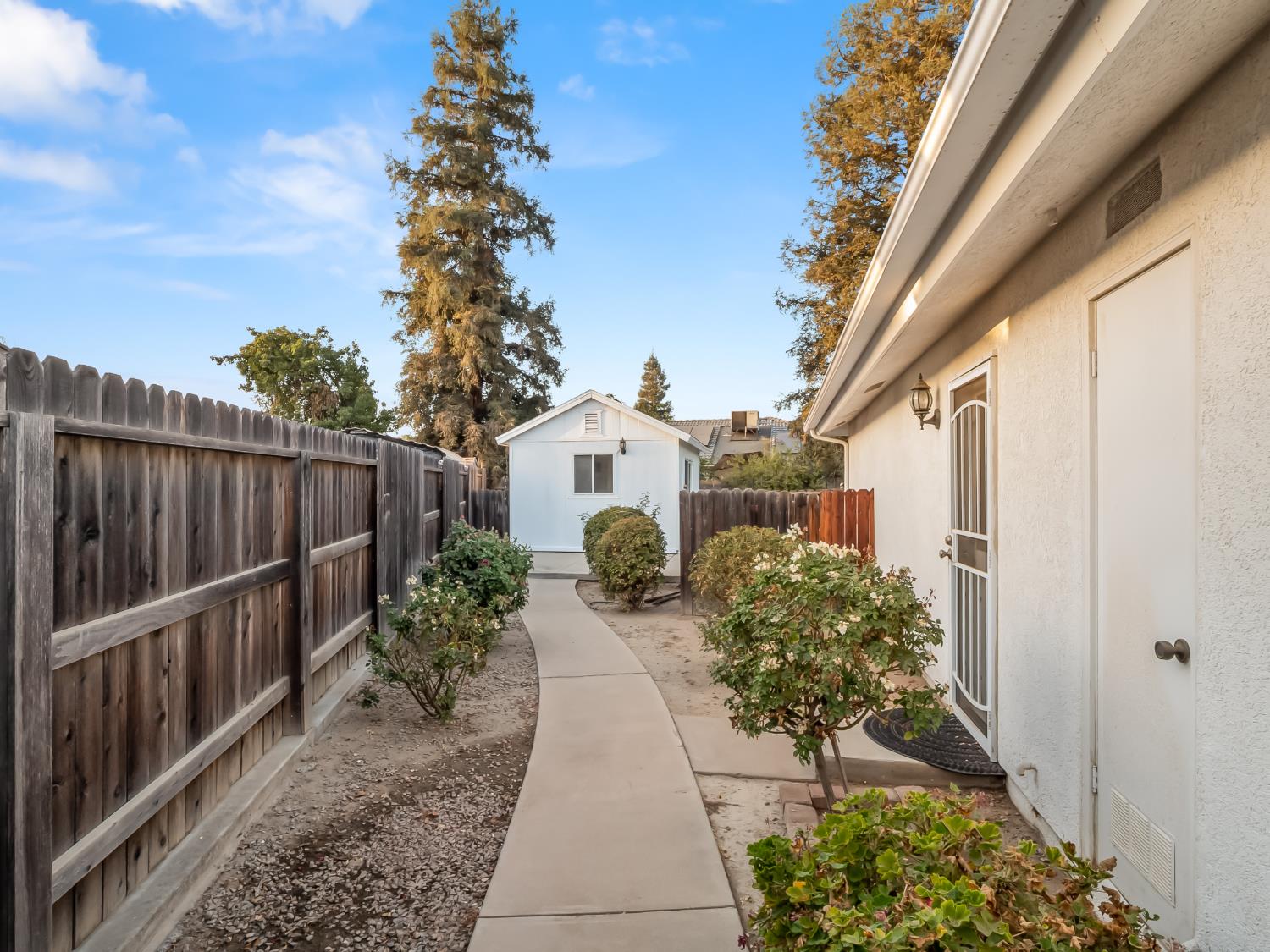 2455 Trevor Ct, Madera, CA 93637