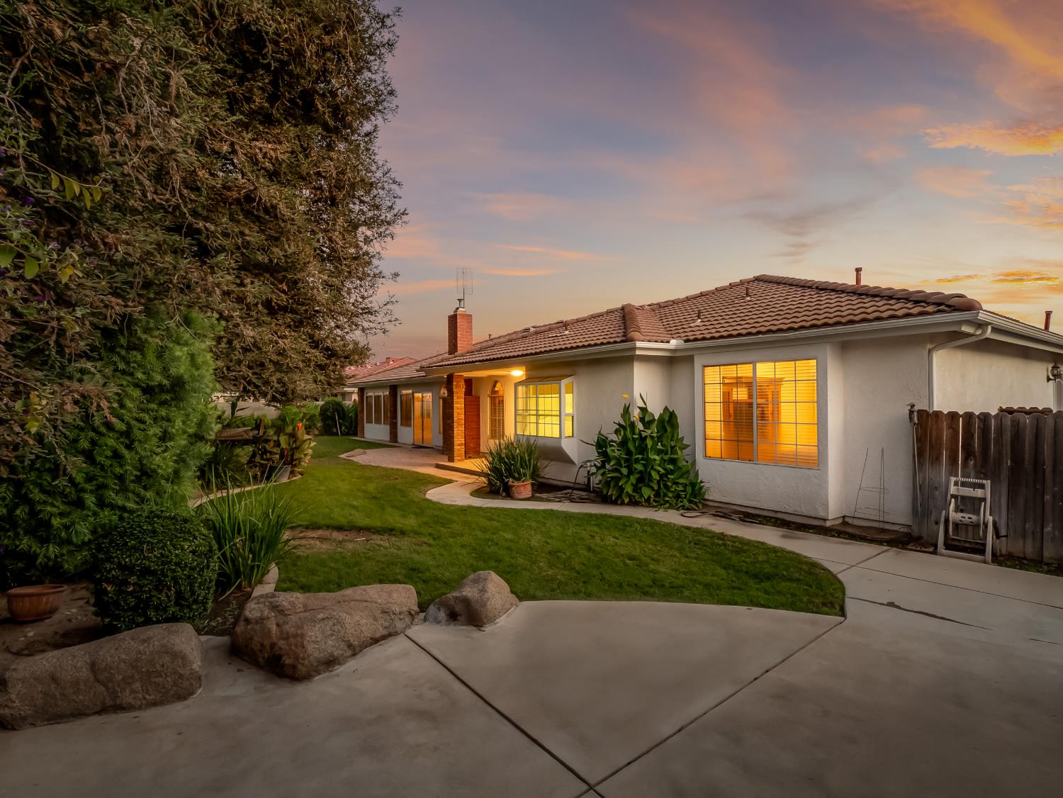 2455 Trevor Ct, Madera, CA 93637