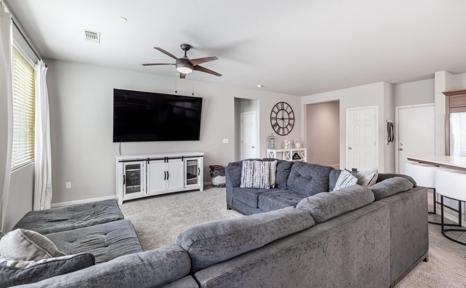 3571 Encino, Clovis, CA 93619
