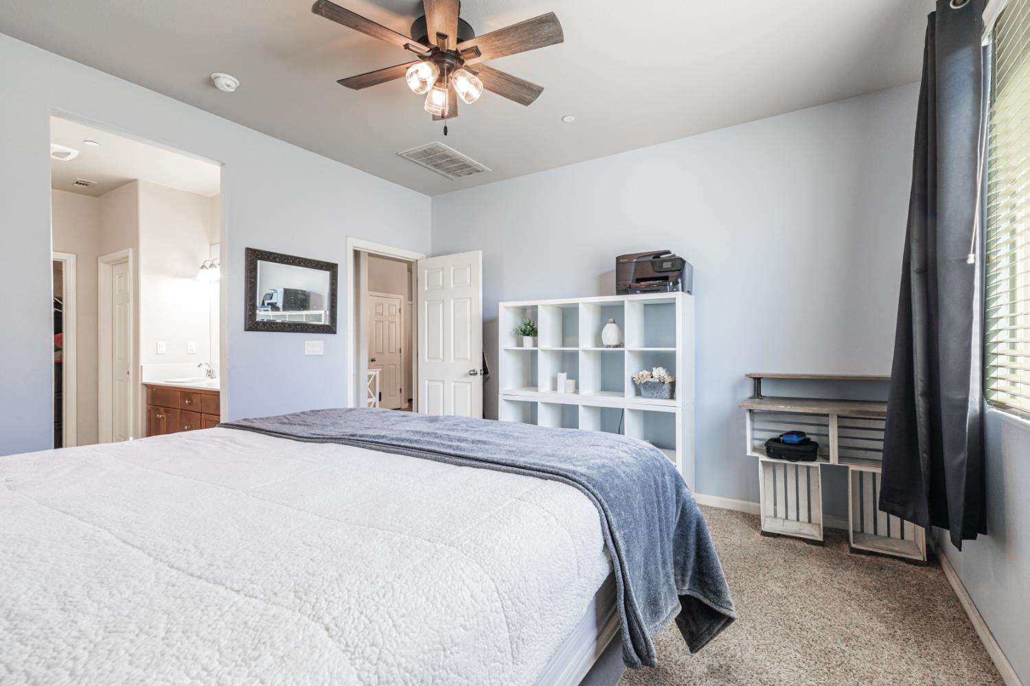 3571 Encino, Clovis, CA 93619
