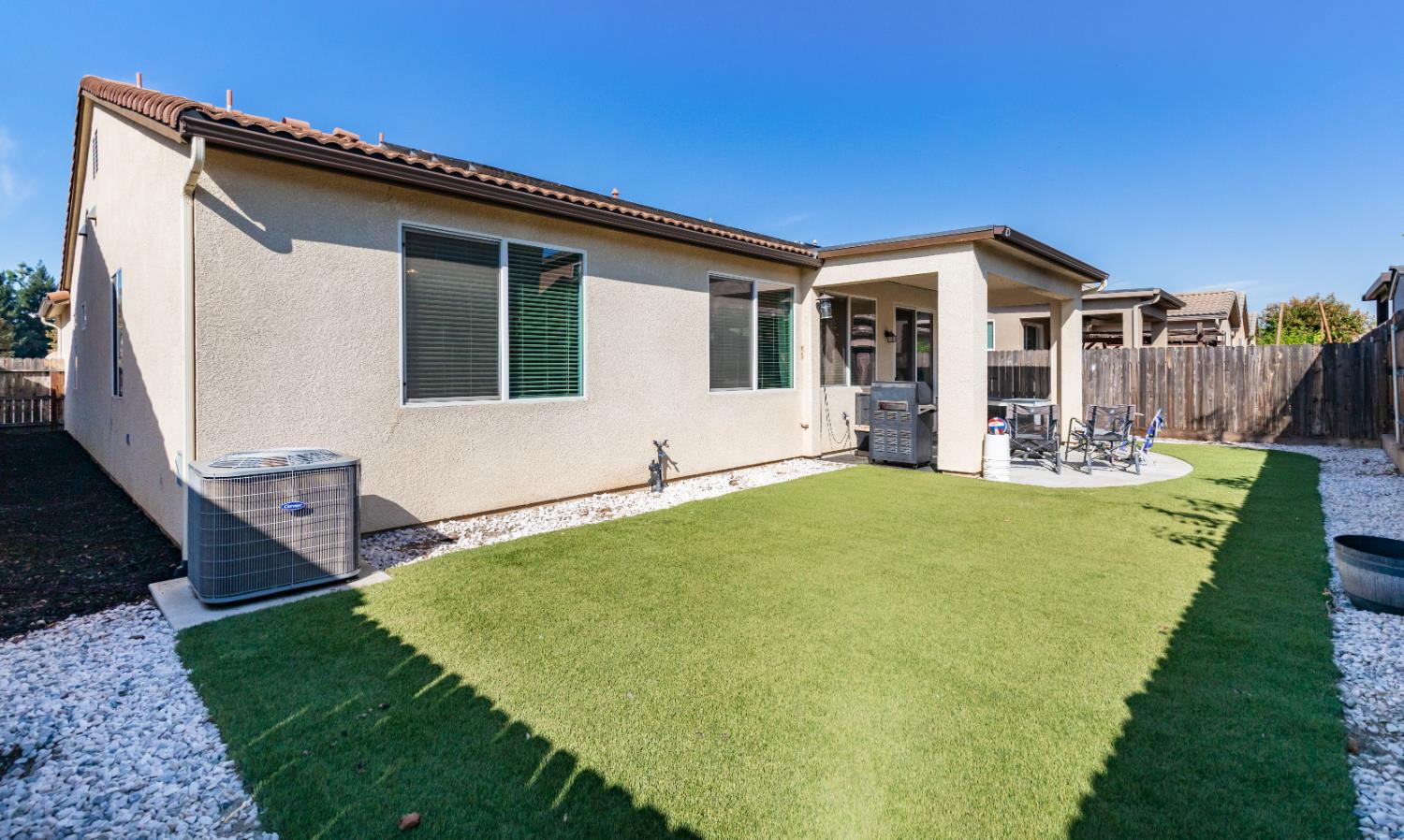 3571 Encino, Clovis, CA 93619