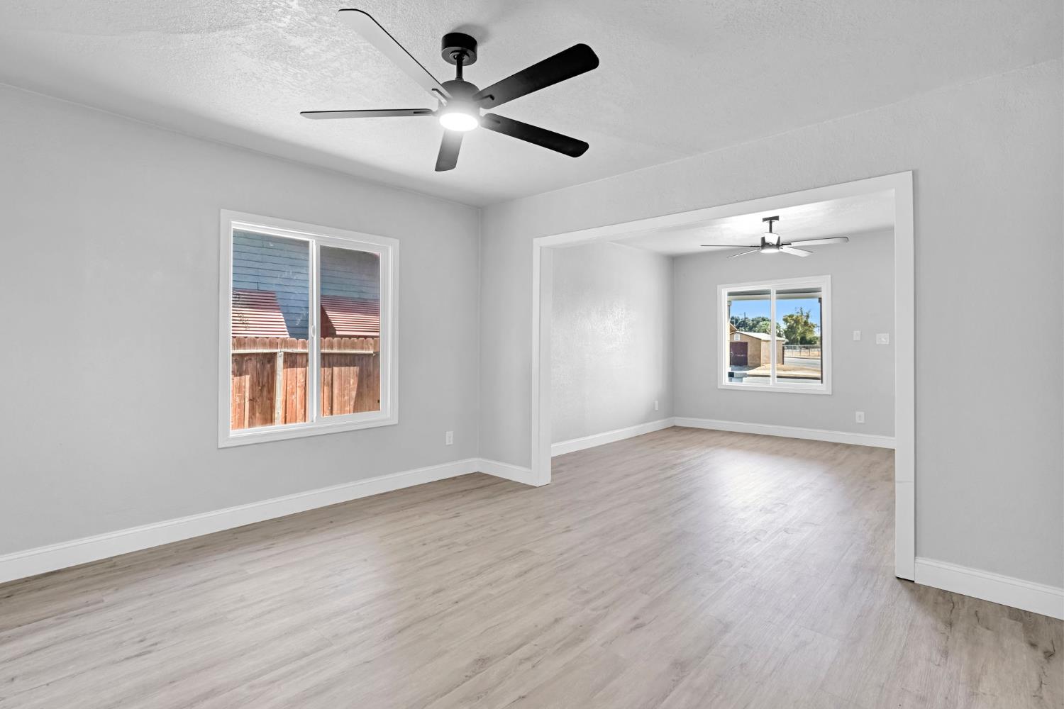 3007 E Montecito Ave, Fresno, CA 93721