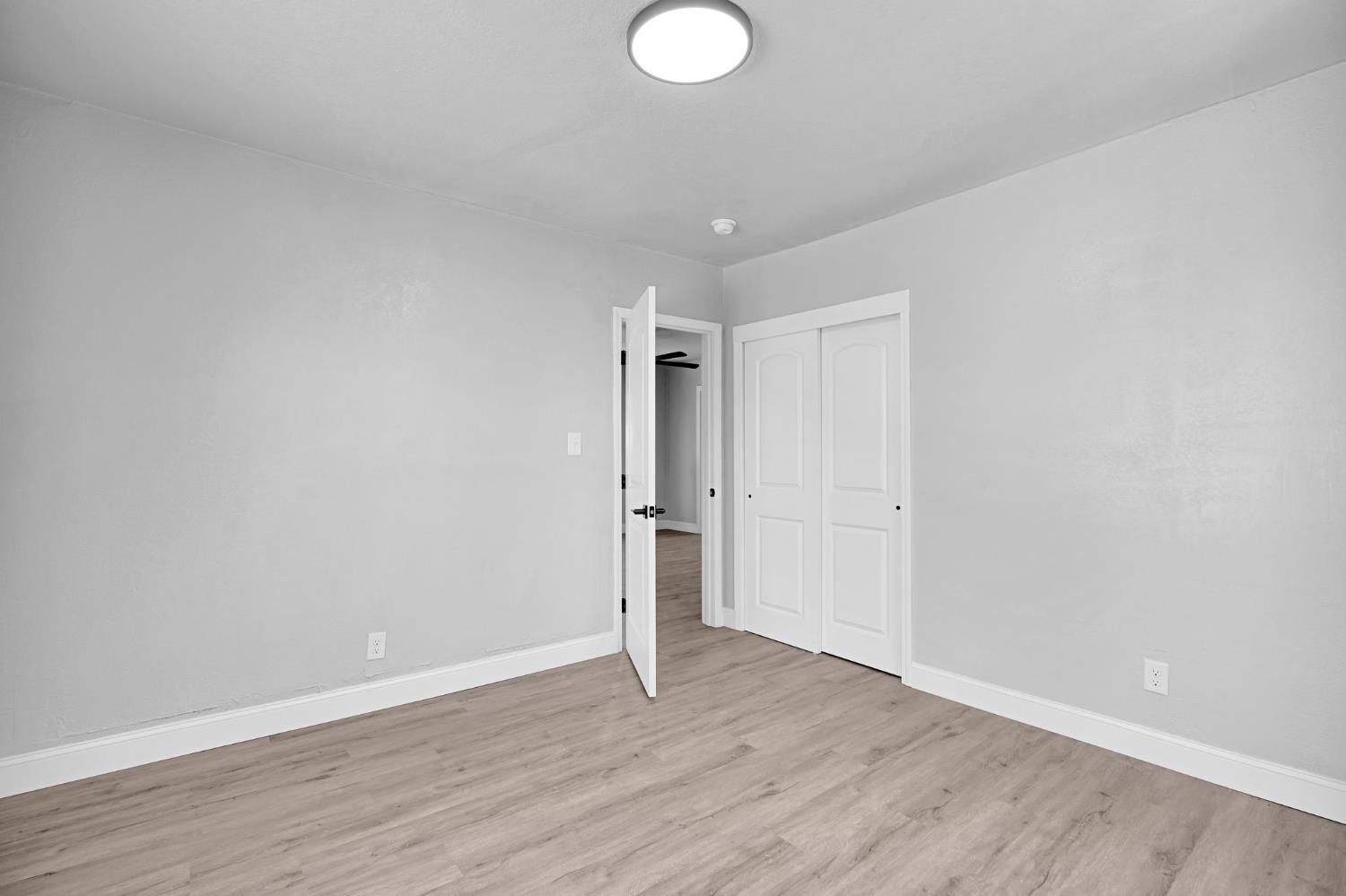 3007 E Montecito Ave, Fresno, CA 93721