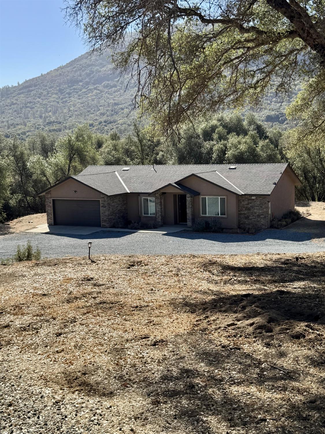 40796 Highway 49, Oakhurst, CA 93644