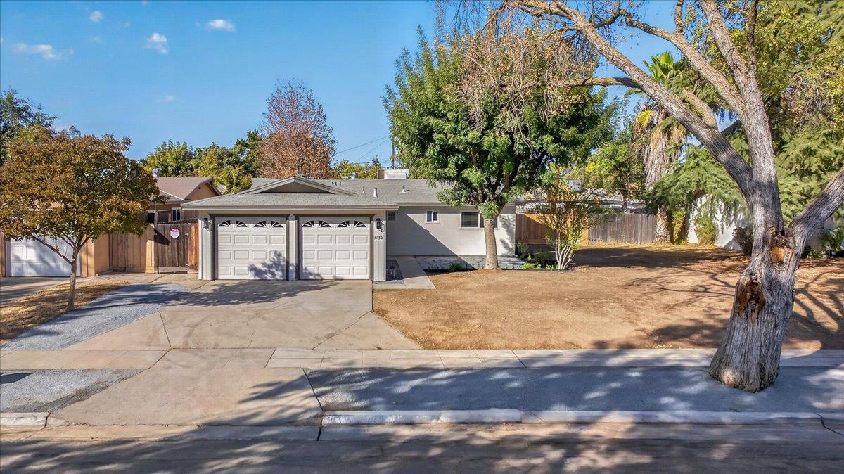 3130 W Swift Ave, Fresno, CA 93722
