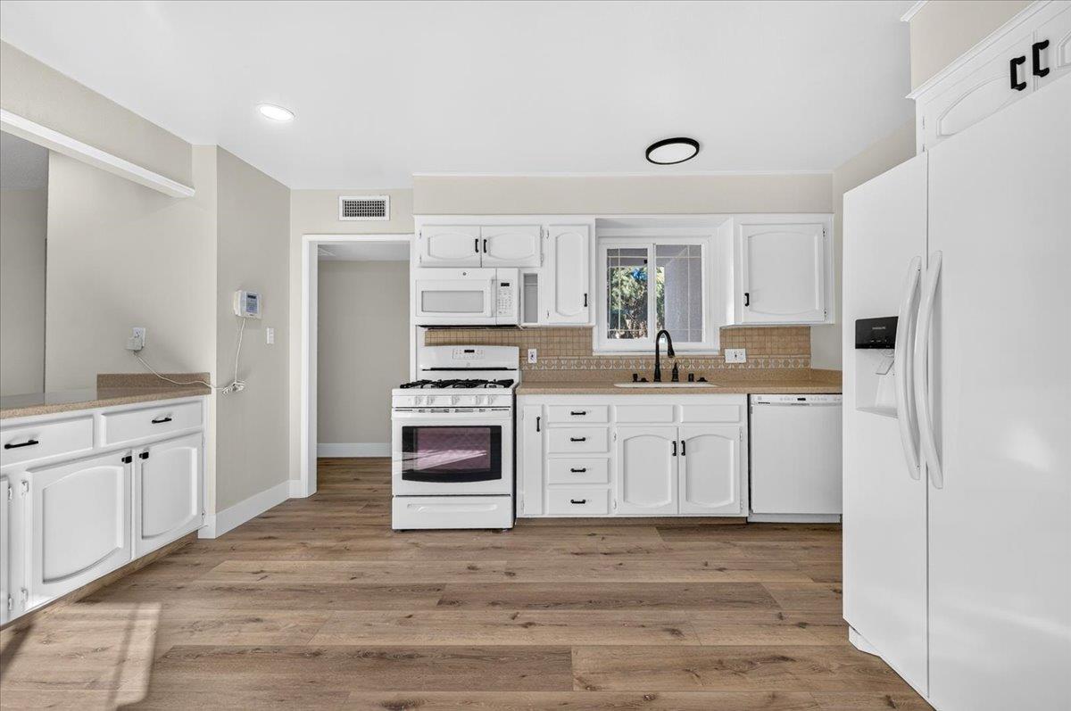 3130 W Swift Ave, Fresno, CA 93722