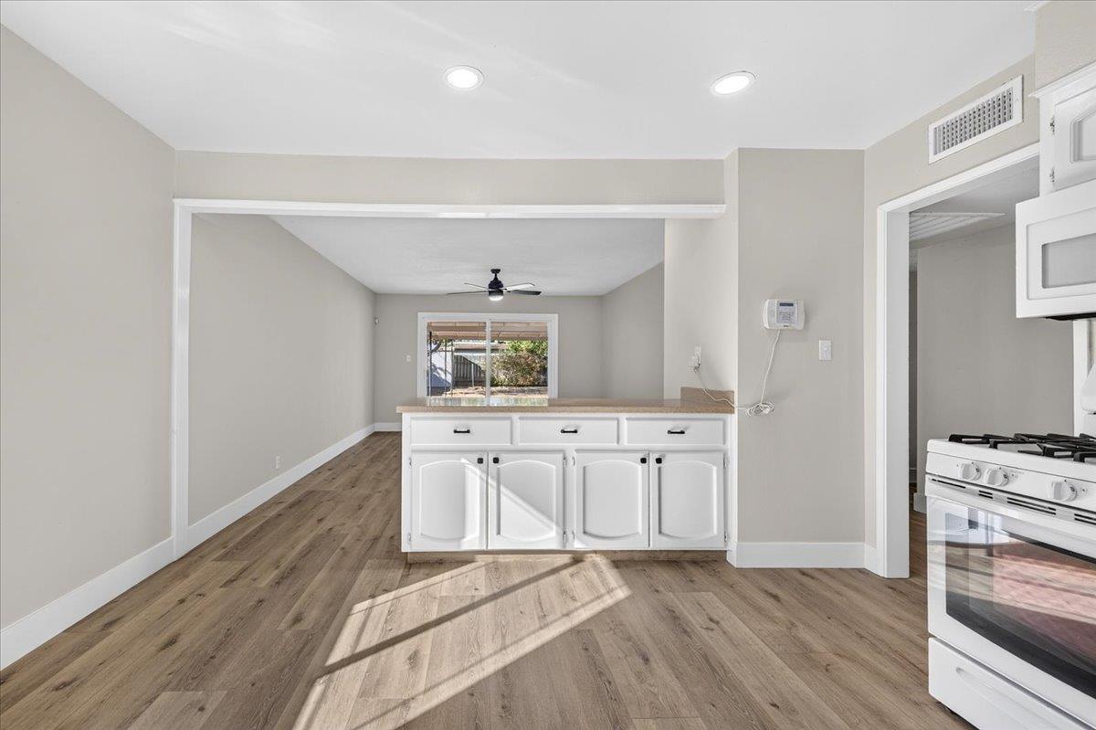 3130 W Swift Ave, Fresno, CA 93722