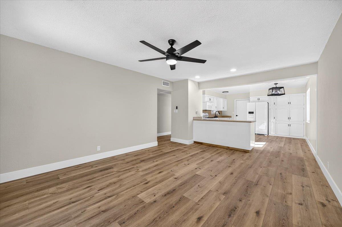 3130 W Swift Ave, Fresno, CA 93722
