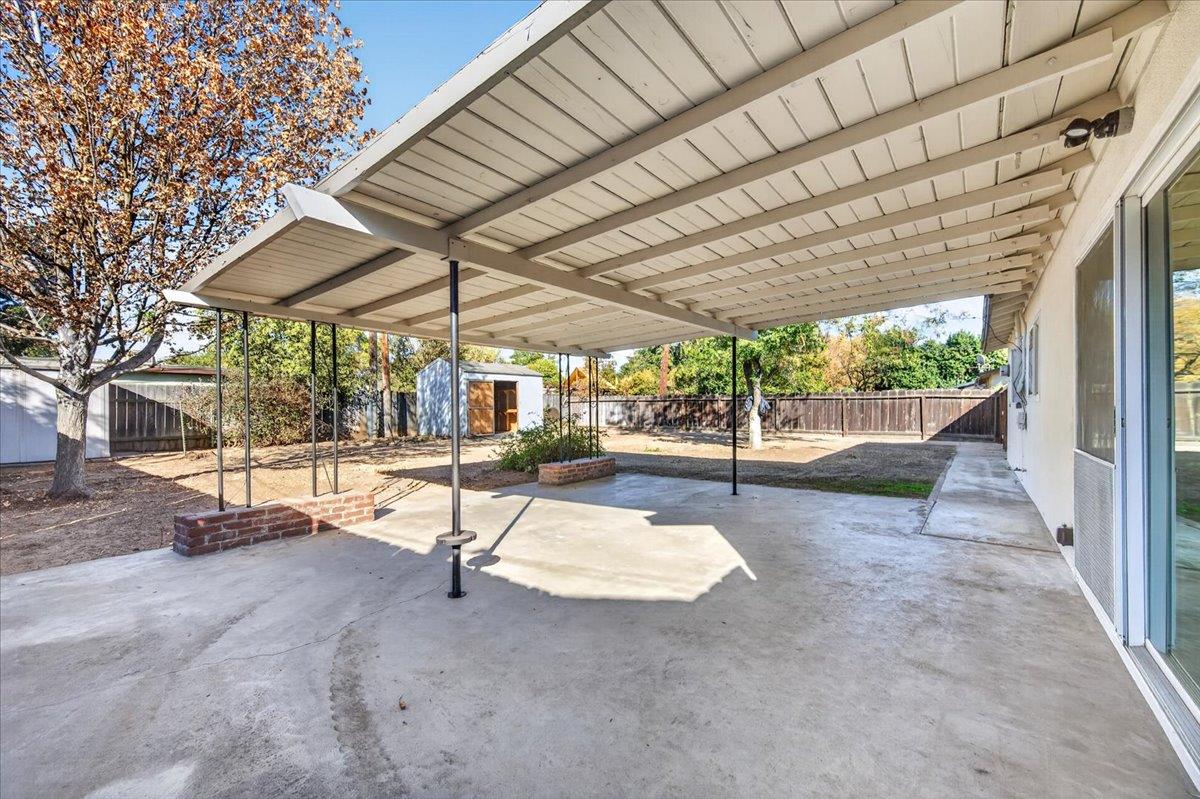 3130 W Swift Ave, Fresno, CA 93722