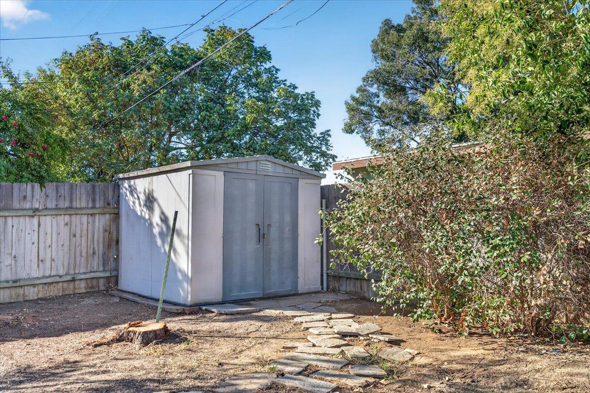 3130 W Swift Ave, Fresno, CA 93722