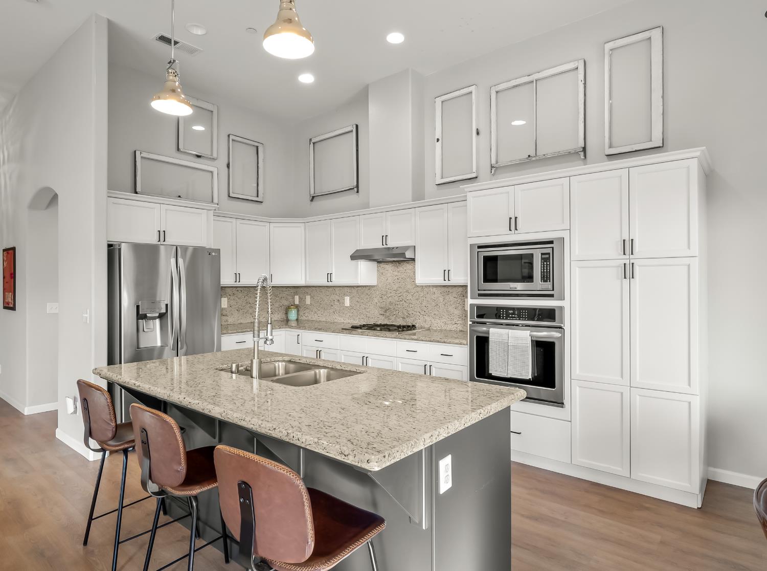 21262 Lago Bello Ln, Friant, CA 93626