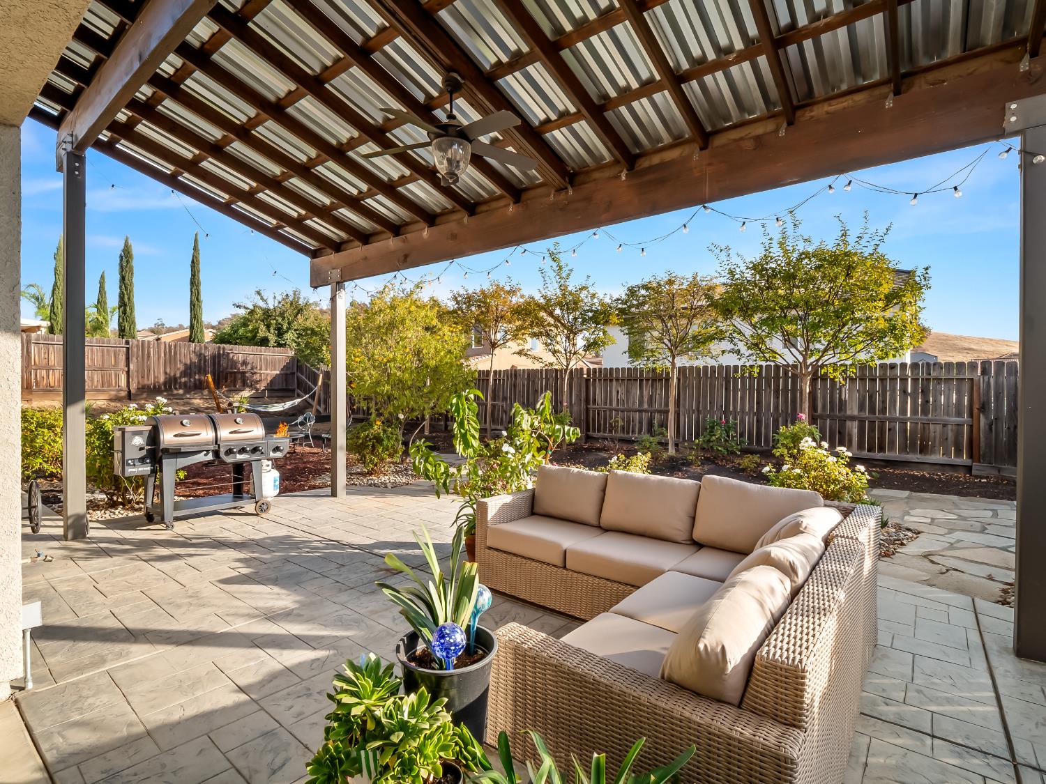 21262 Lago Bello Ln, Friant, CA 93626