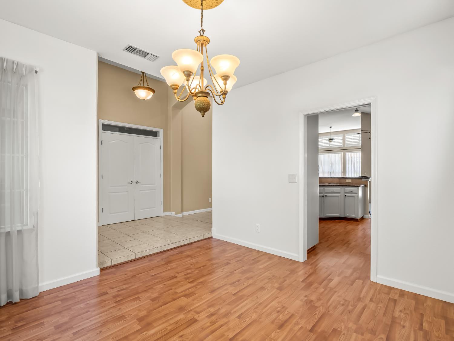6229 W Alluvial Ave, Fresno, CA 93722