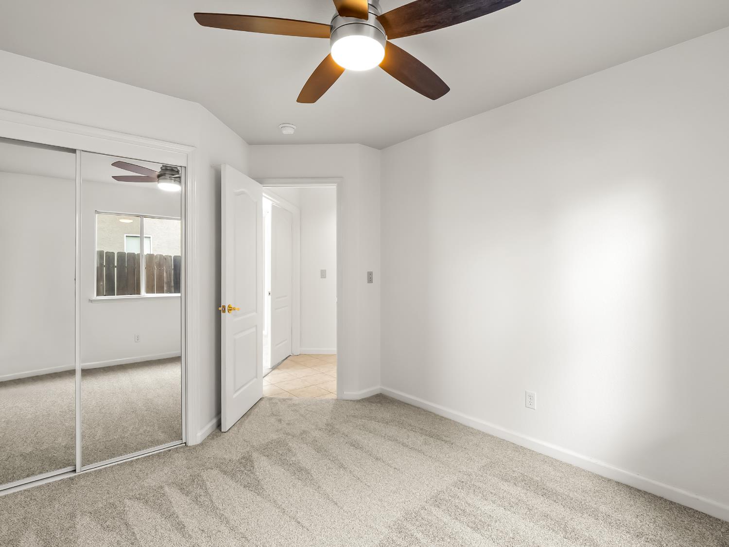 6229 W Alluvial Ave, Fresno, CA 93722