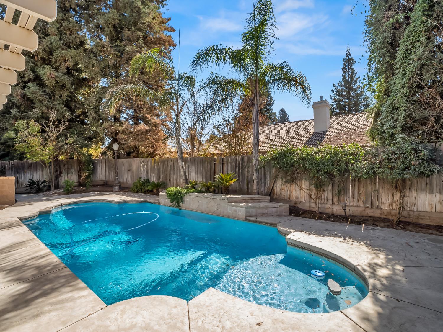 6229 W Alluvial Ave, Fresno, CA 93722