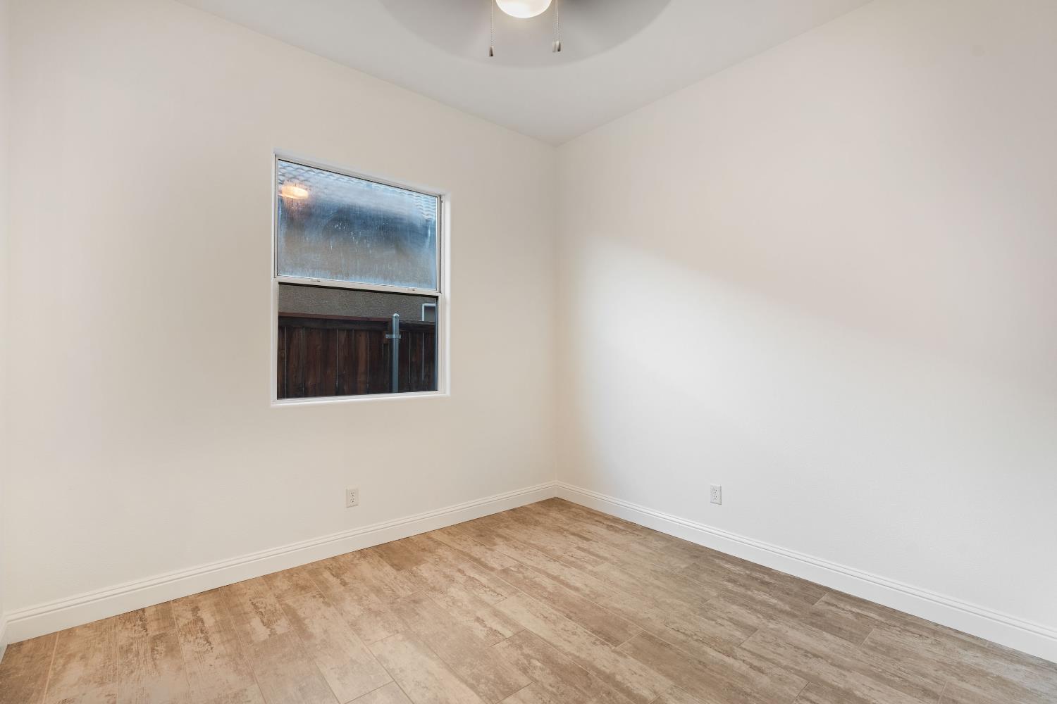 10873 E Clearwater Way, Clovis, CA 93619