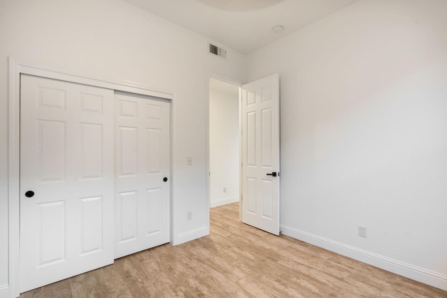 10873 E Clearwater Way, Clovis, CA 93619