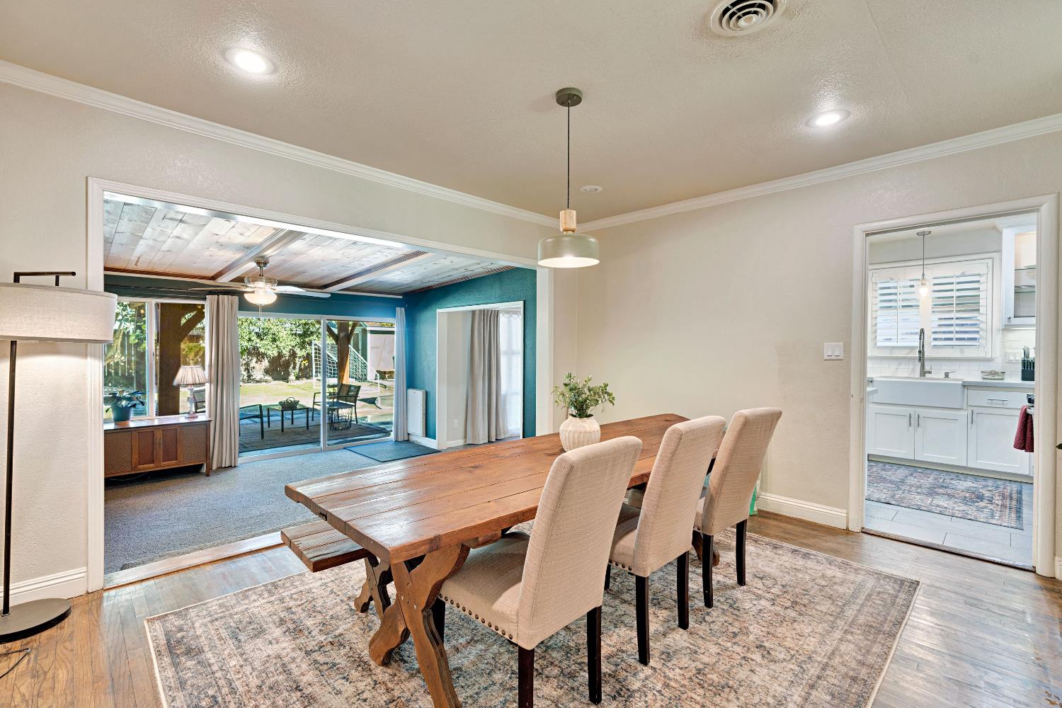1076 W Myrtle, Visalia, CA 93277
