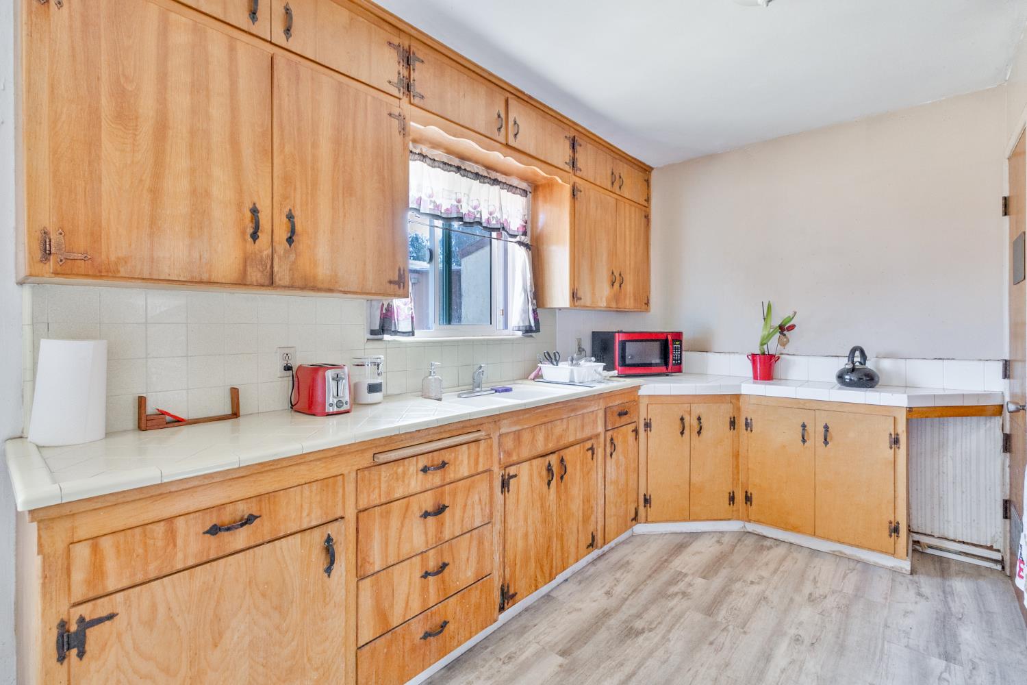 16305 Road 28, Madera, CA 93638