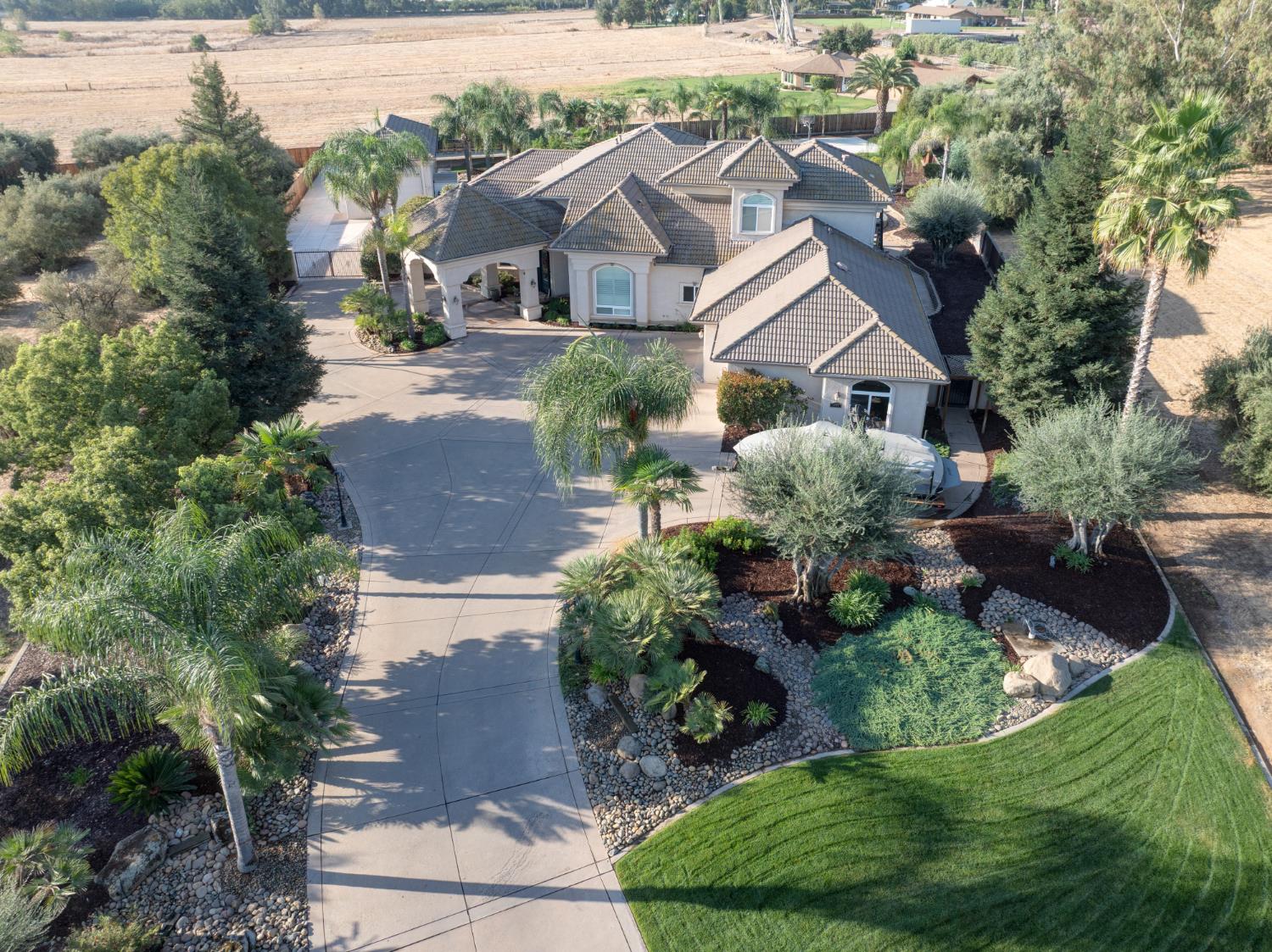 2861 Trovare Ct, Merced, CA 95340