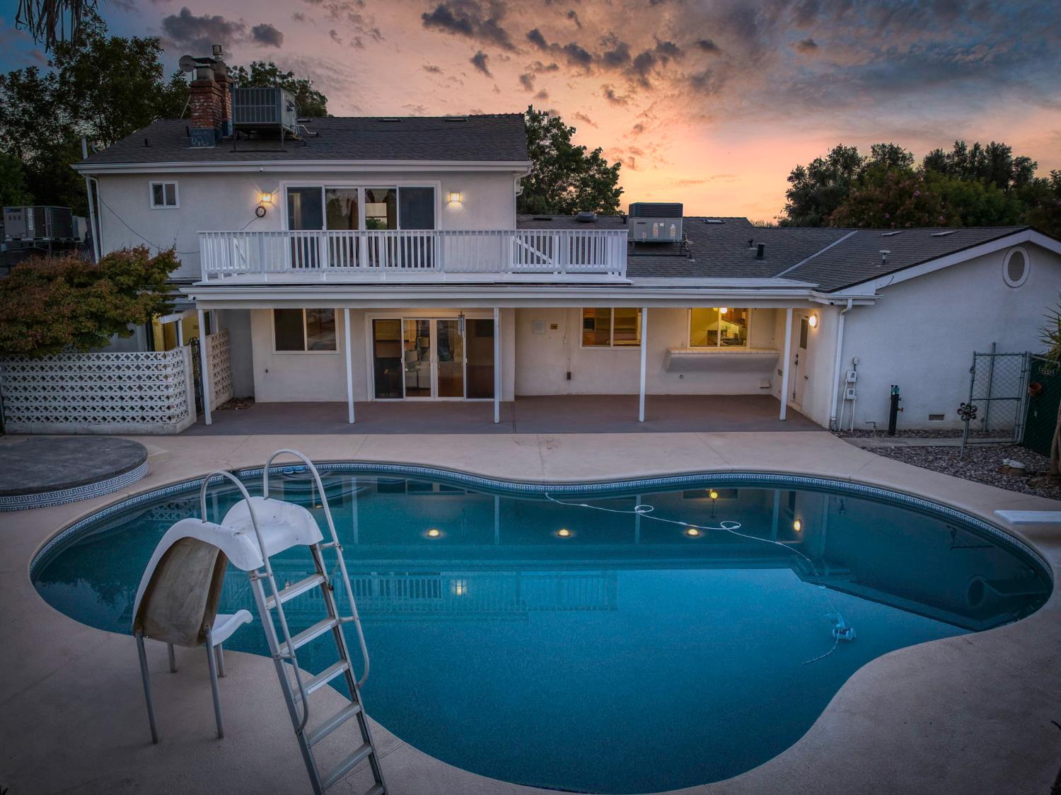 7950 E Shields Ave, Fresno, CA 93737