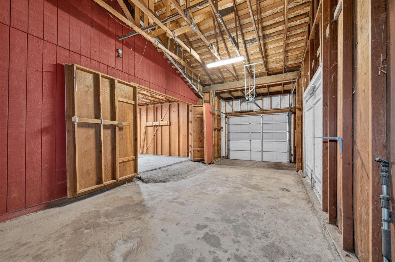 7950 E Shields Ave, Fresno, CA 93737